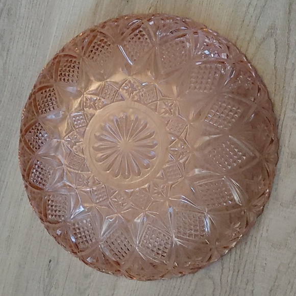 Depression glass centerpiece bowl - Picture 2 of 3